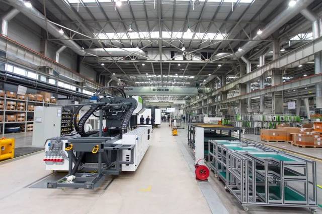 【企业】聚焦恩格尔常州工厂开放日 共享汽车注塑新技术